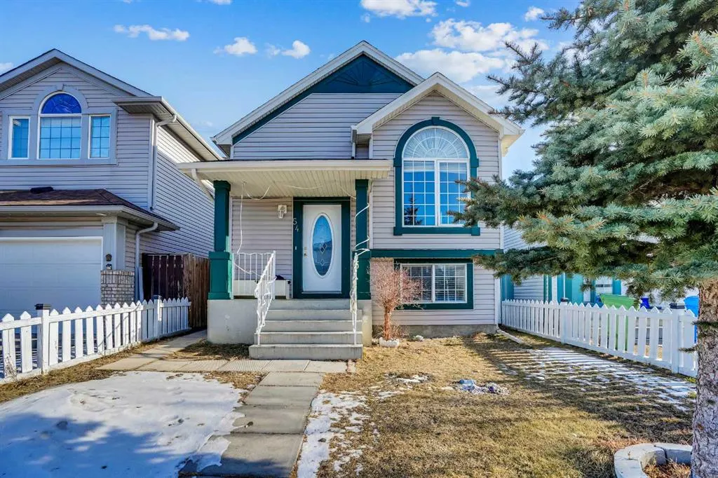 54 Taracove Road NE