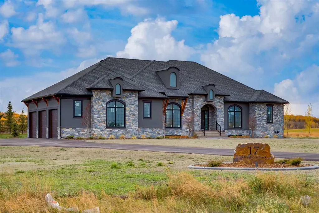 17 Silverhorn Park