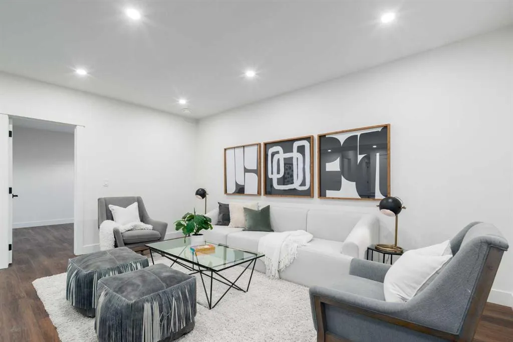 17 Silverhorn Park
