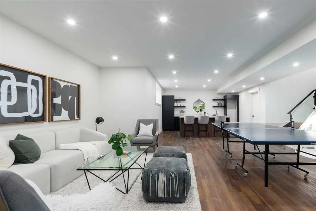 17 Silverhorn Park