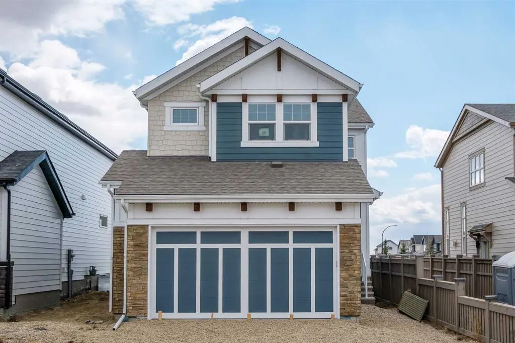 324 Magnolia Crescent SE