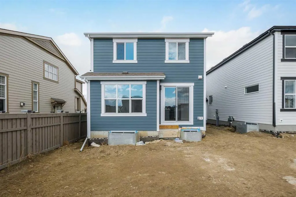 324 Magnolia Crescent SE