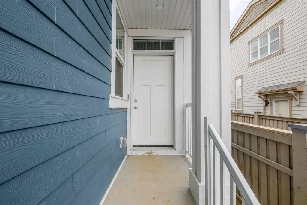 324 Magnolia Crescent SE