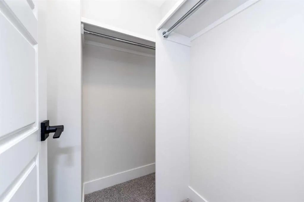 2635 1 Avenue NW, #2
