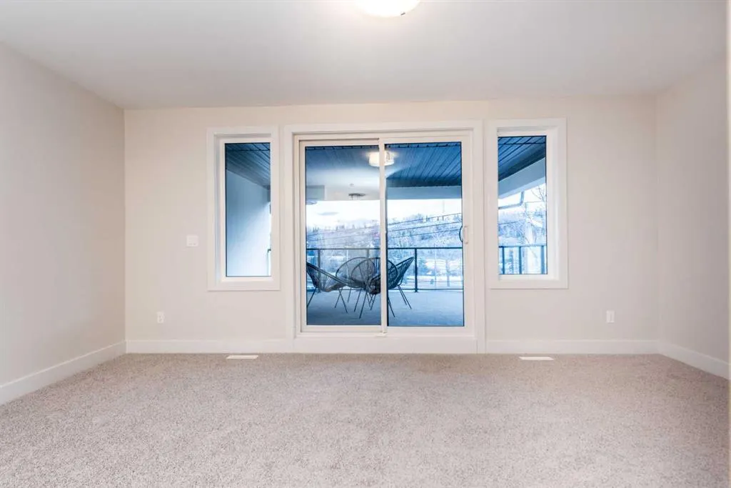 2635 1 Avenue NW, #2