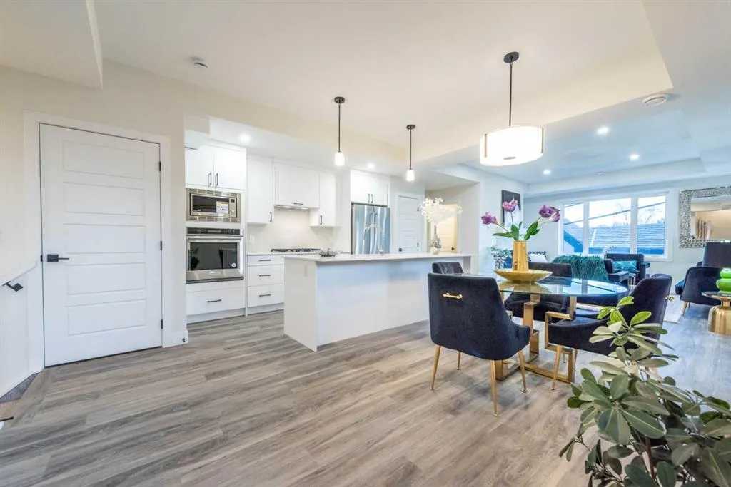 2635 1 Avenue NW, #2