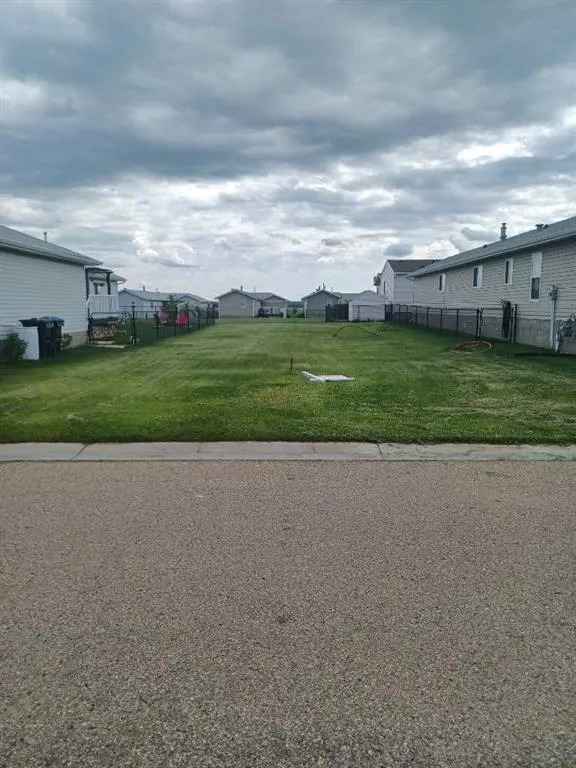 5 BAYWOOD Place
