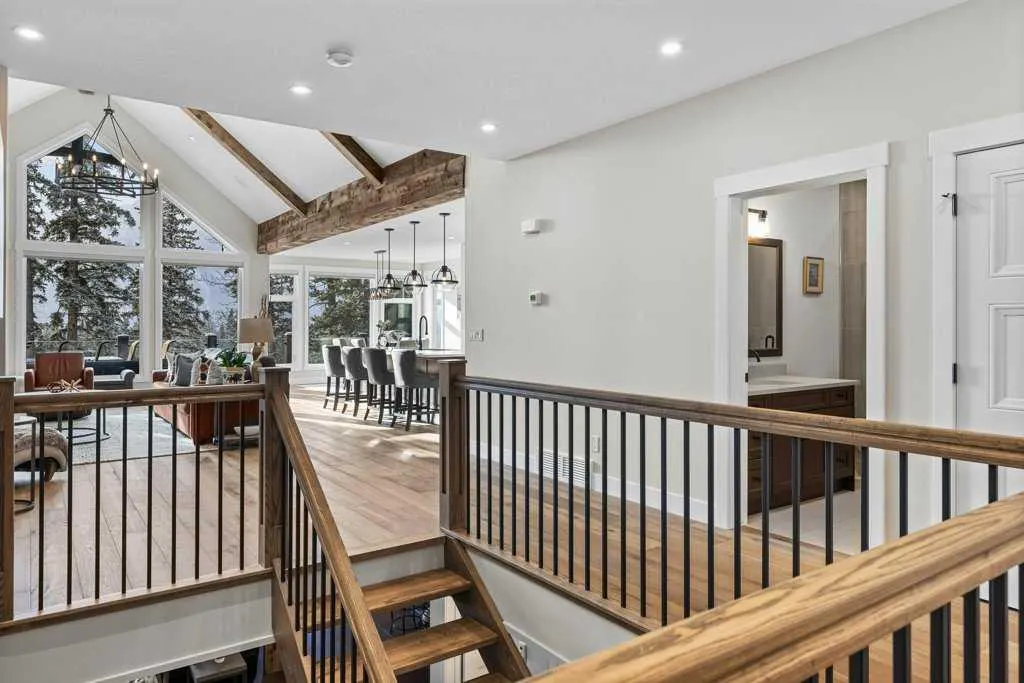 137 Silvertip Ridge