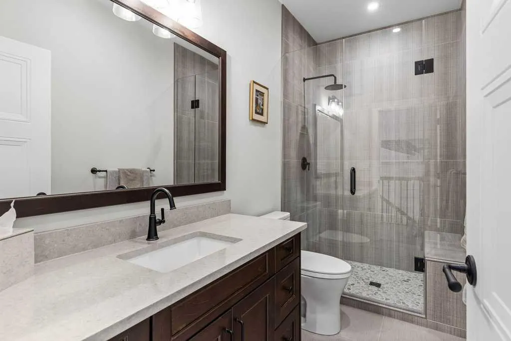 137 Silvertip Ridge