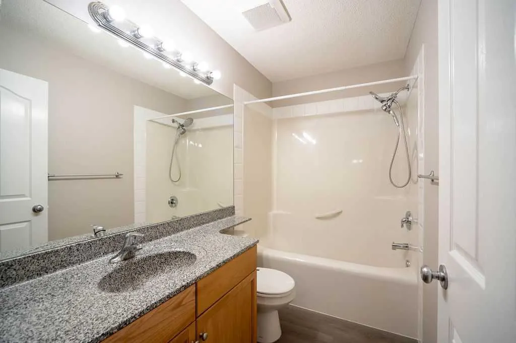 14 Taralea Bay NE