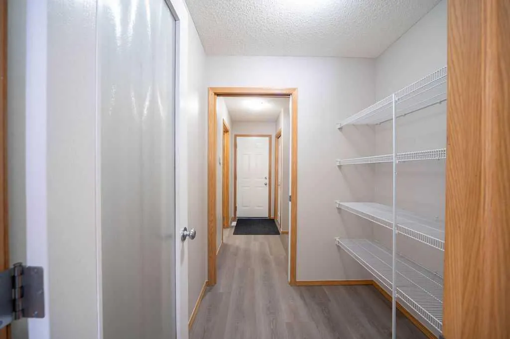 14 Taralea Bay NE