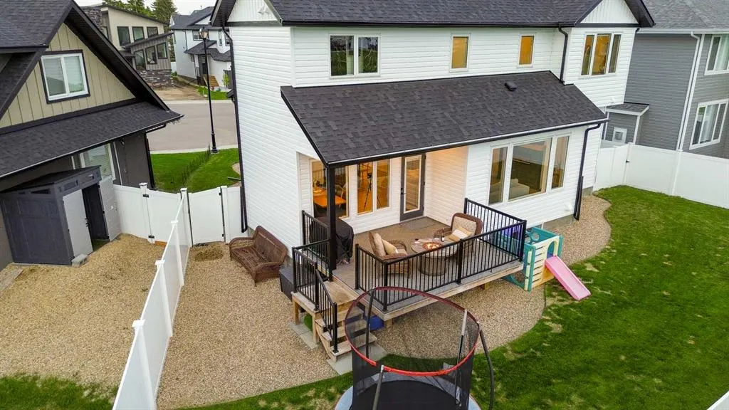 8 Cameron Court