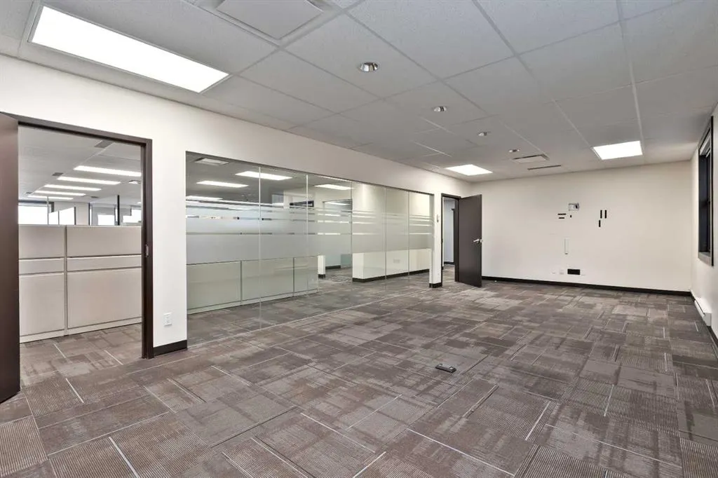 64137 Highway 543 E