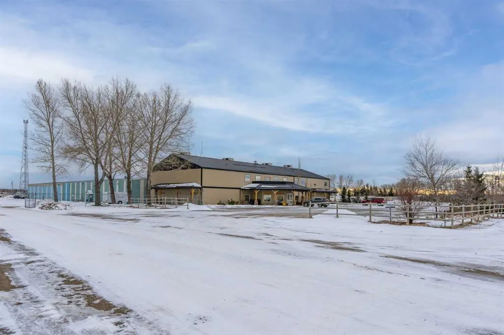 64137 Highway 543 E
