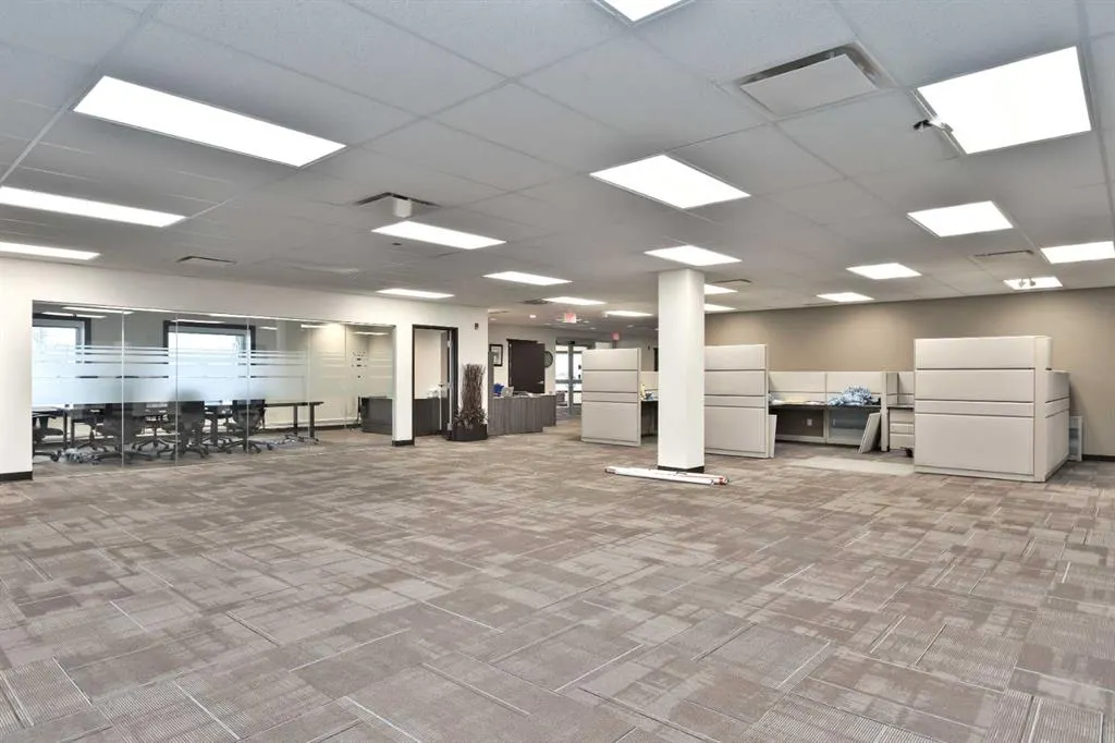 64137 Highway 543 E