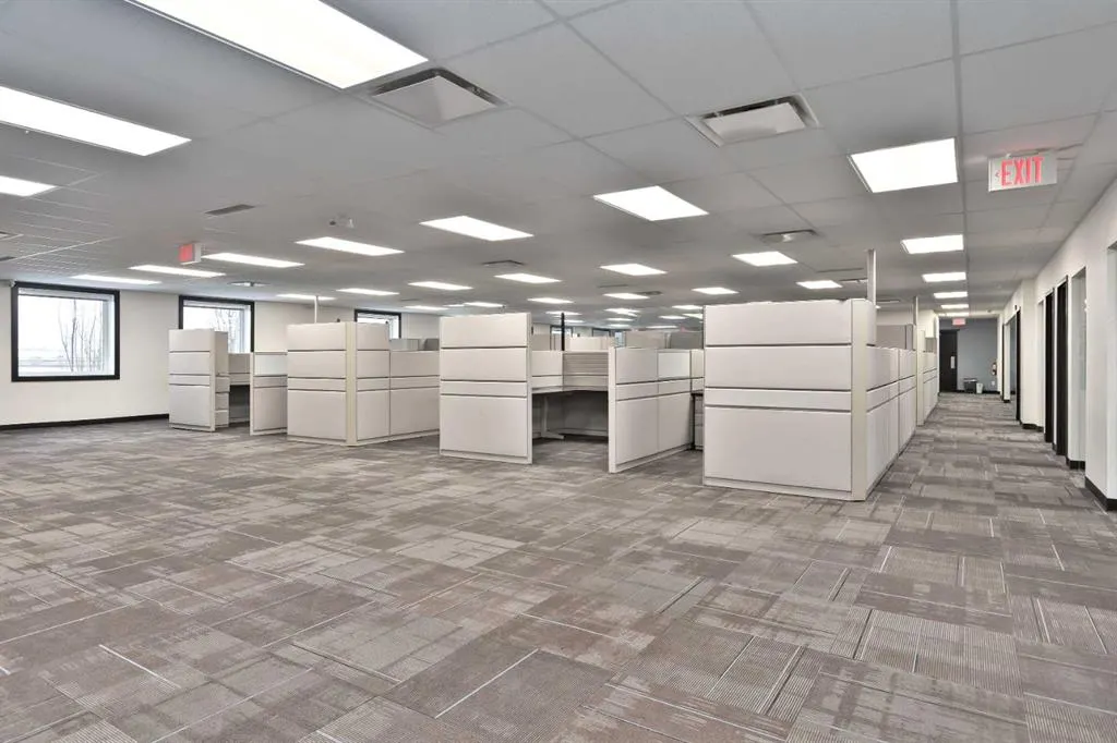 64137 Highway 543 E