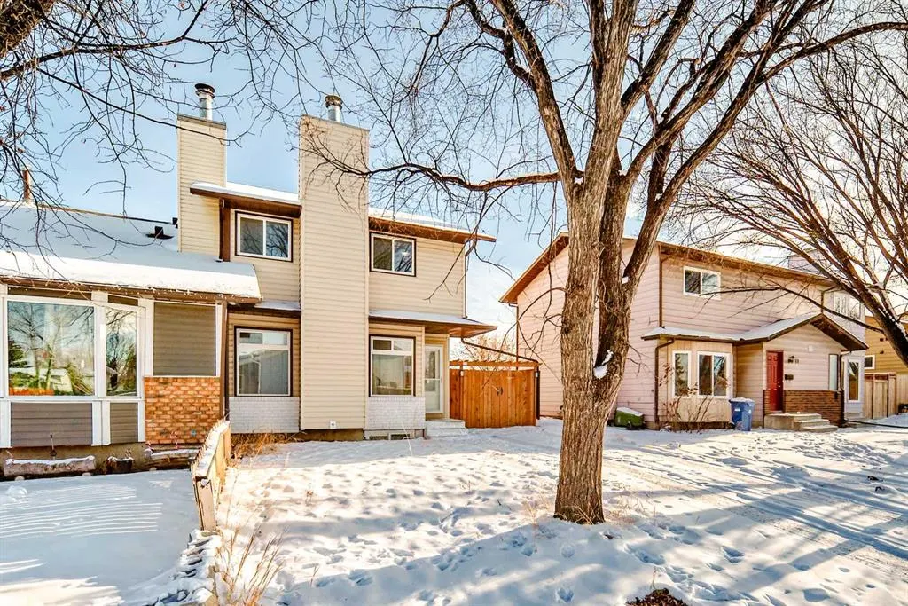 67 Castleglen Road NE