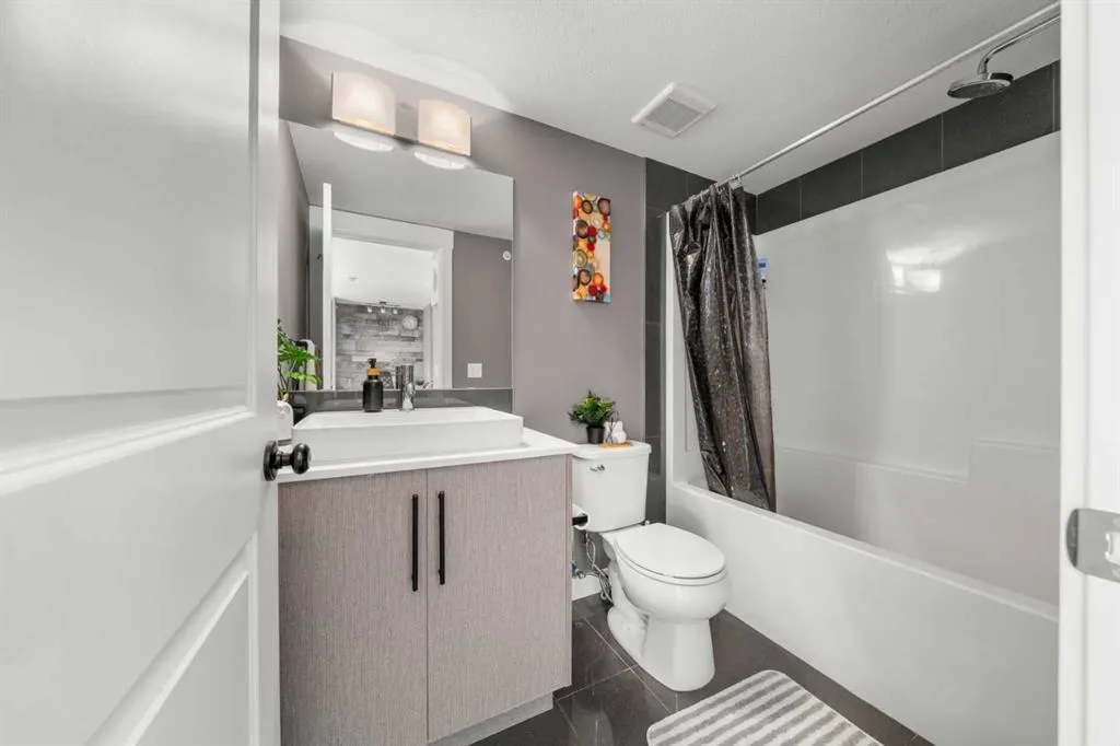 302 Skyview Ranch Drive NE, #4403