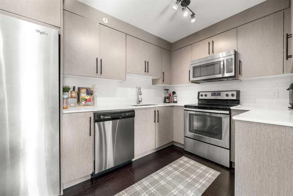 302 Skyview Ranch Drive NE, #4403