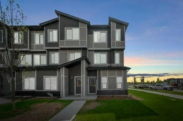 75 Cornerstone Row, #110