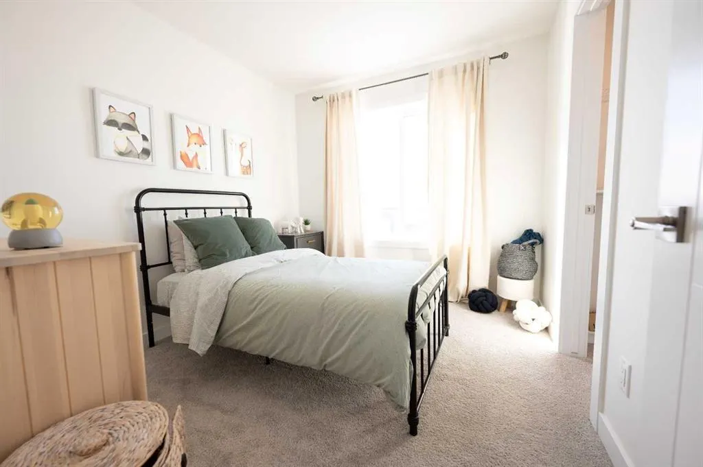 75 Cornerstone Row, #110