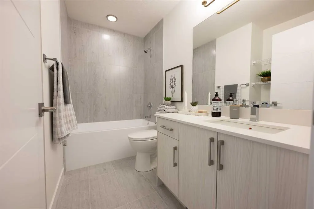 75 Cornerstone Row, #110