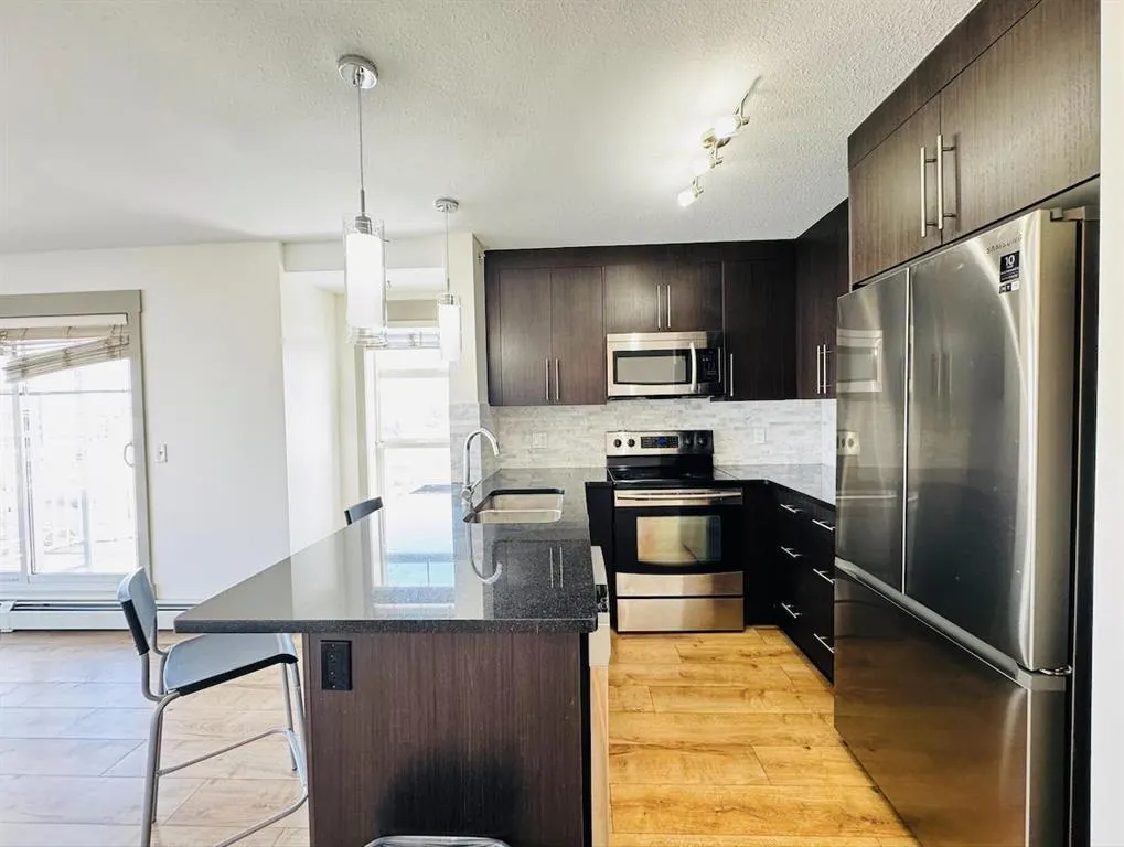 155 Skyview Ranch Way NE, #6406