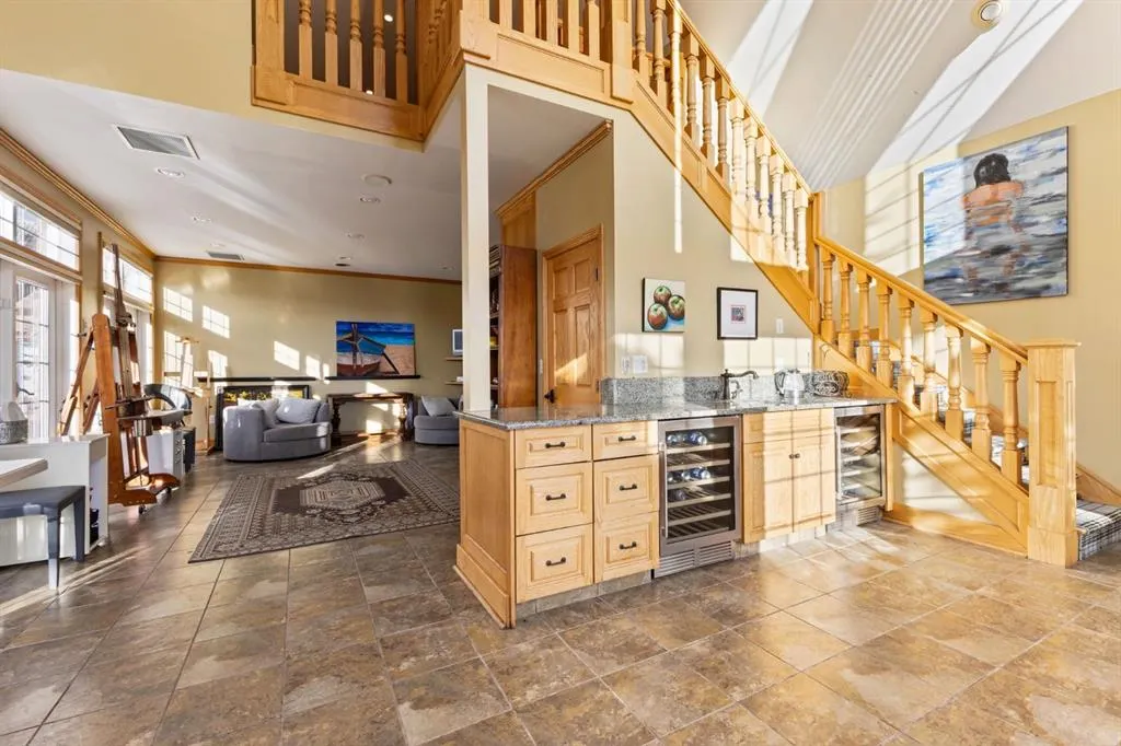 290142 Parkins Road W, #100