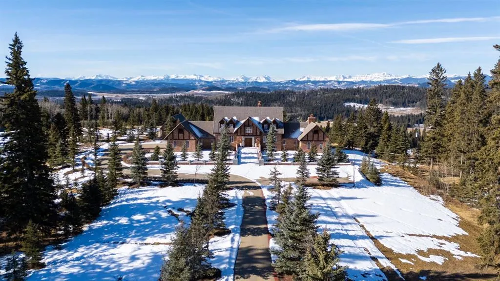 290142 Parkins Road W, #100