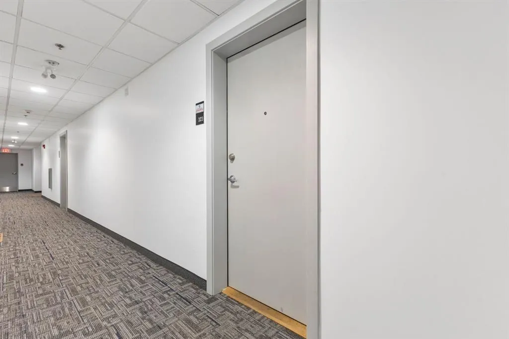955 McPherson Road NE, #323