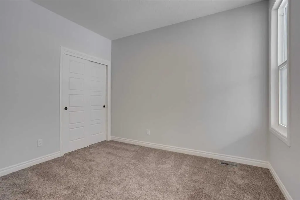 356 Cornerbrook Road NE