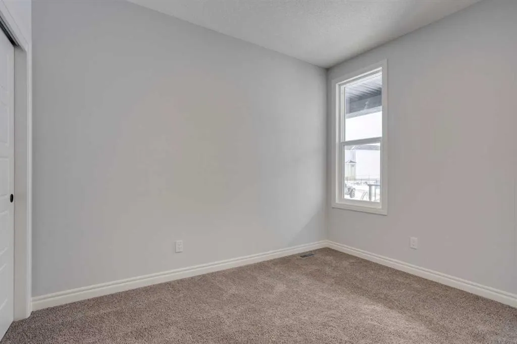 356 Cornerbrook Road NE