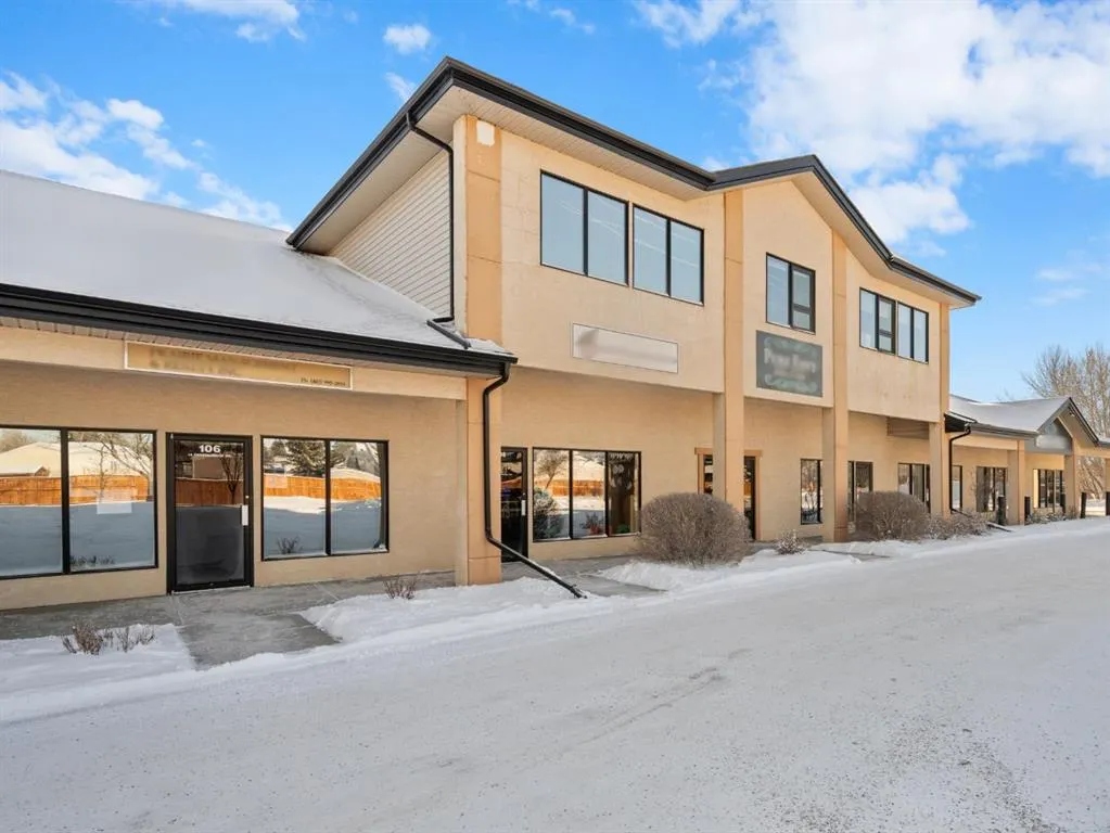 14 Crystalridge Drive, #200