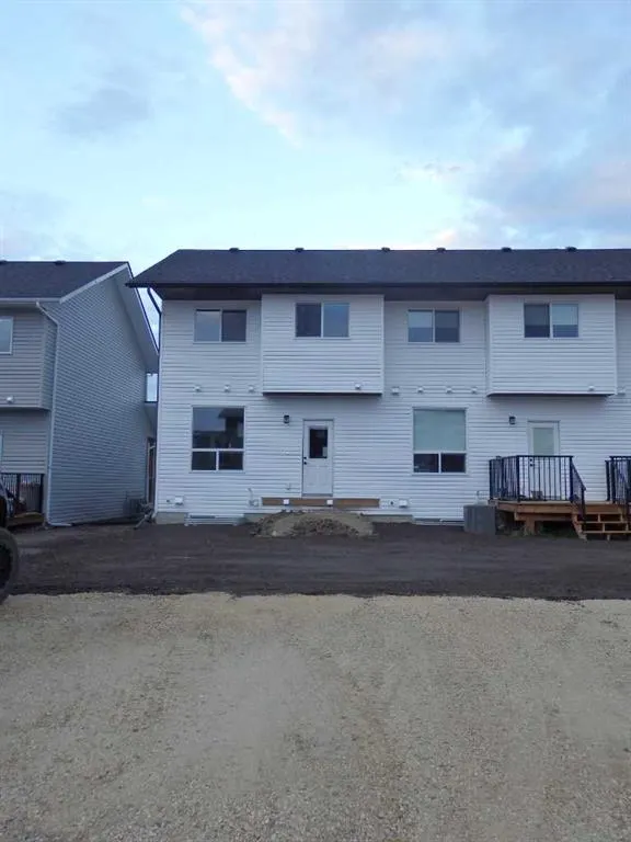 26 Inglis Crescent