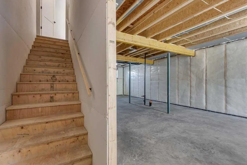 26 Inglis Crescent