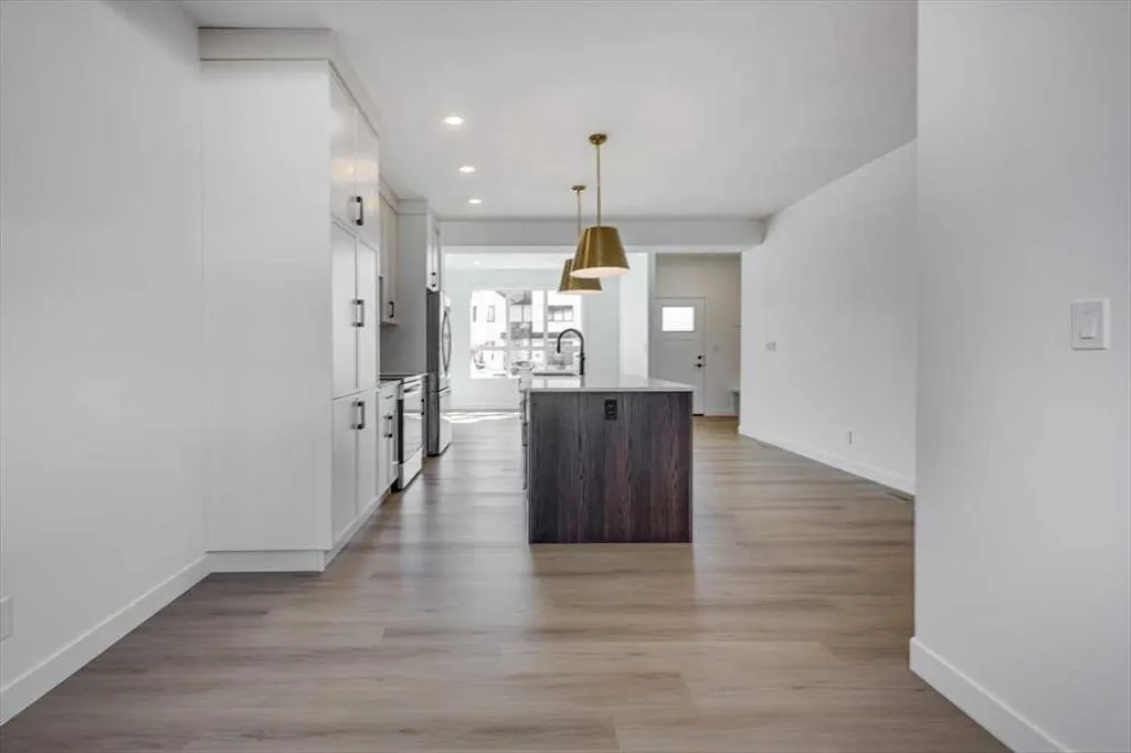 26 Inglis Crescent