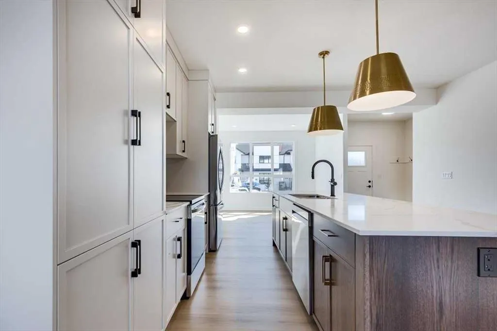 26 Inglis Crescent