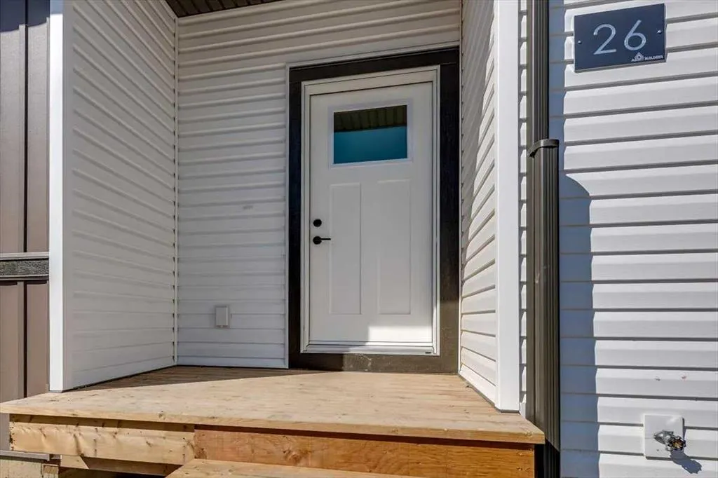 26 Inglis Crescent
