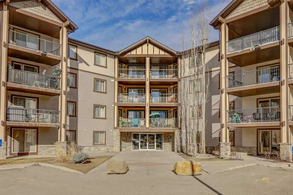 60 Panatella Street NW, #3120