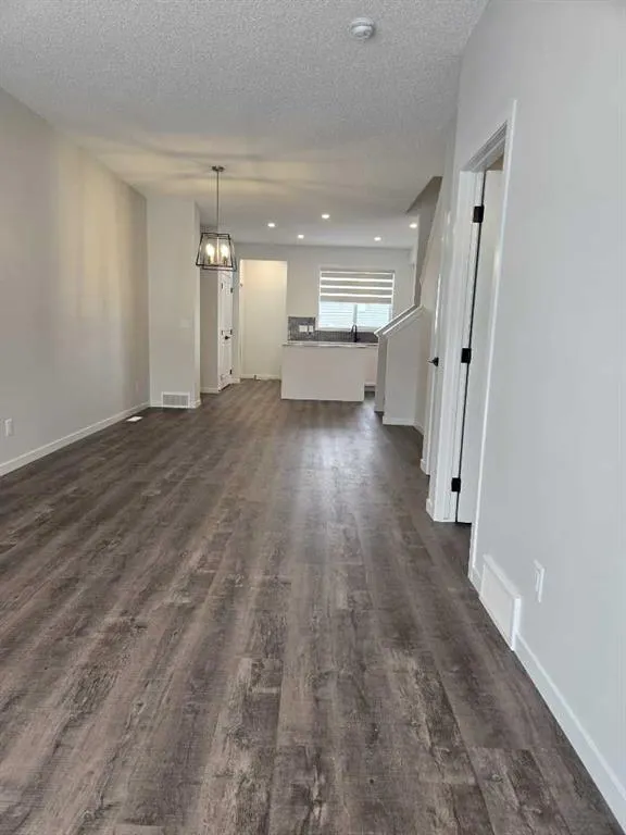 90 Aquila Drive NW