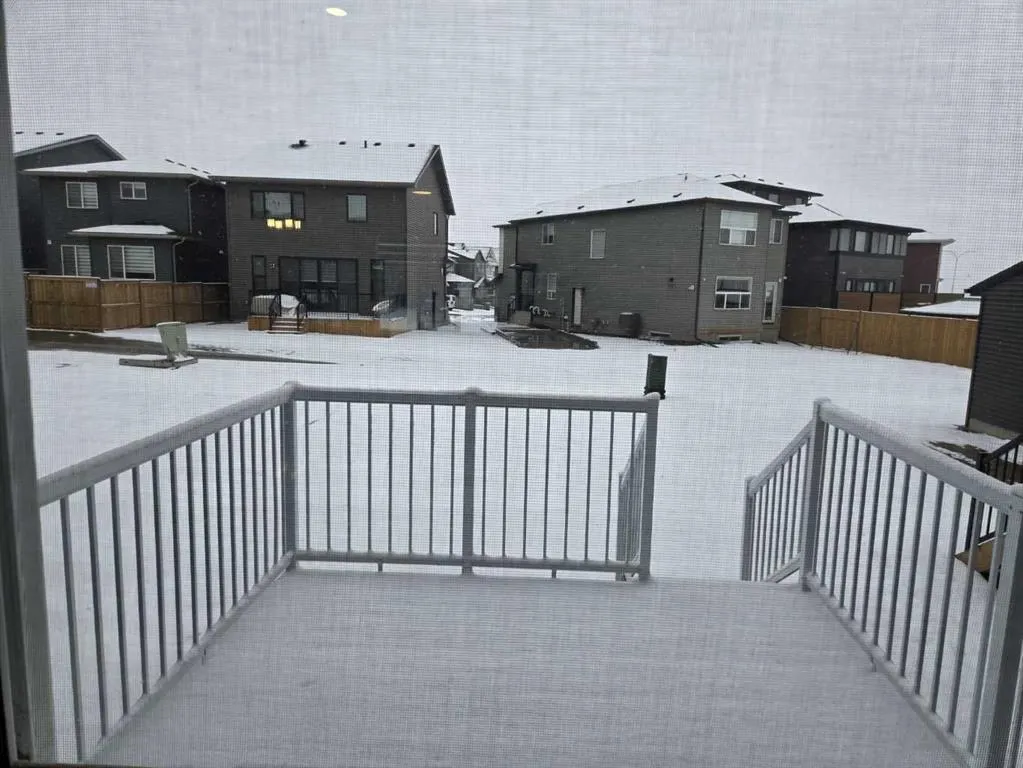 90 Aquila Drive NW