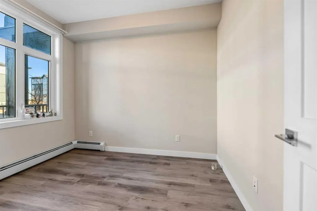 20 Sage Hill Walk NW, #105