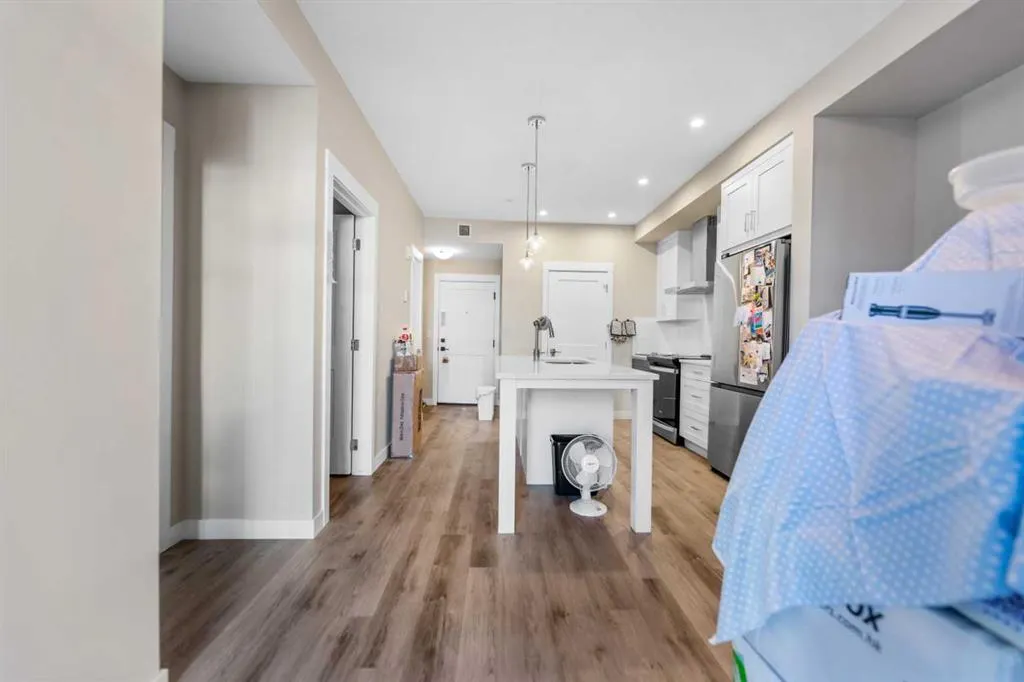 20 Sage Hill Walk NW, #105