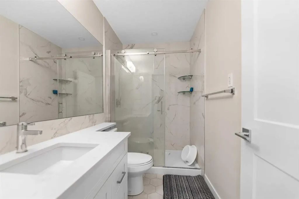 20 Sage Hill Walk NW, #105