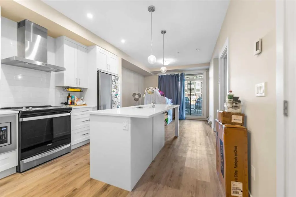 20 Sage Hill Walk NW, #105