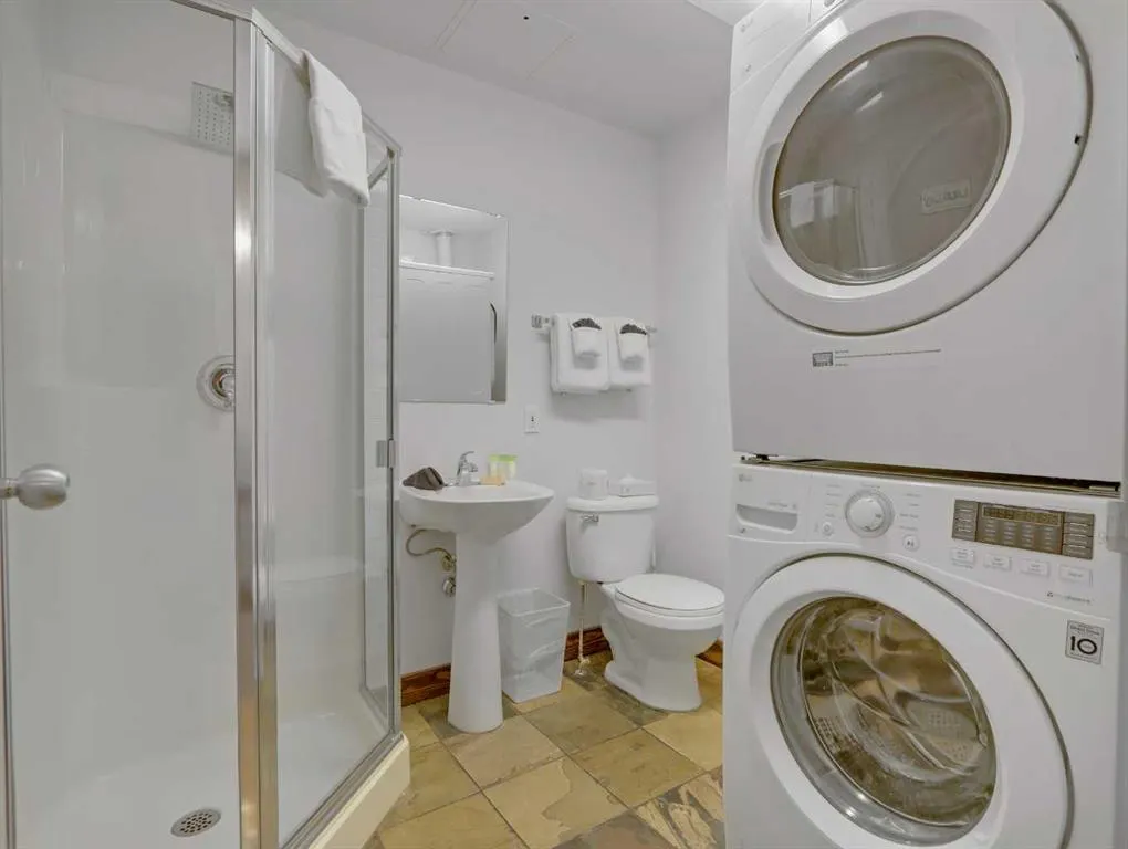 1151 Sidney, #313A/F