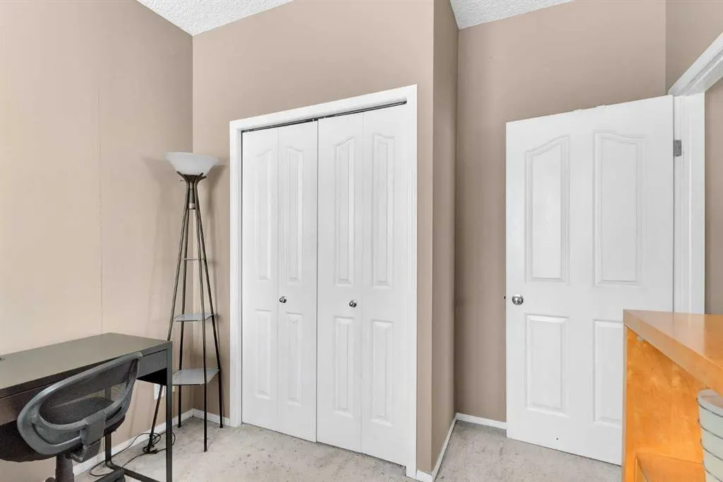 1053 10 Street SW, #801