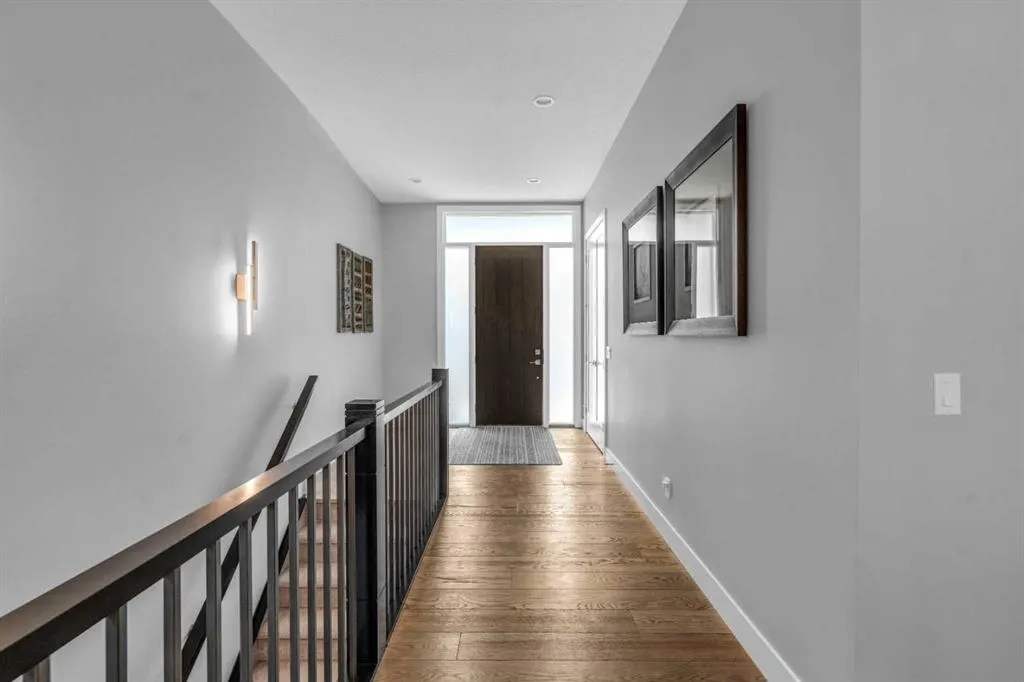 164 Cranbrook Drive SE