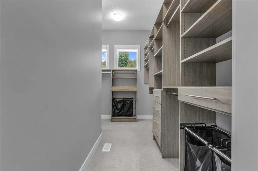164 Cranbrook Drive SE