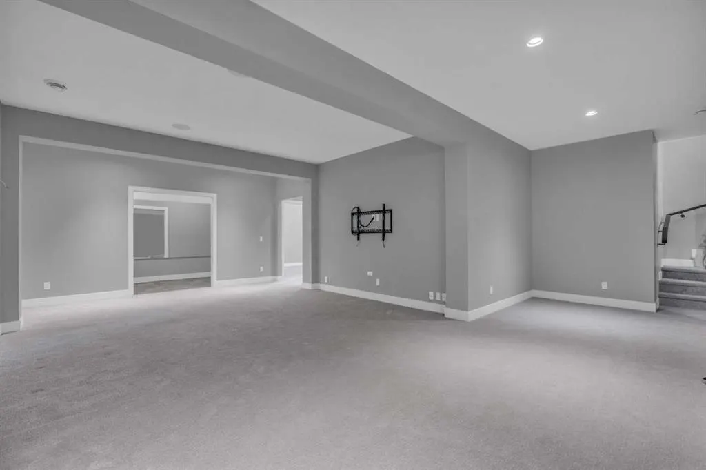 164 Cranbrook Drive SE